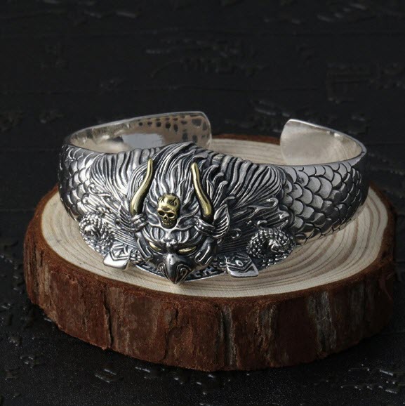 دستبند نقره دیو