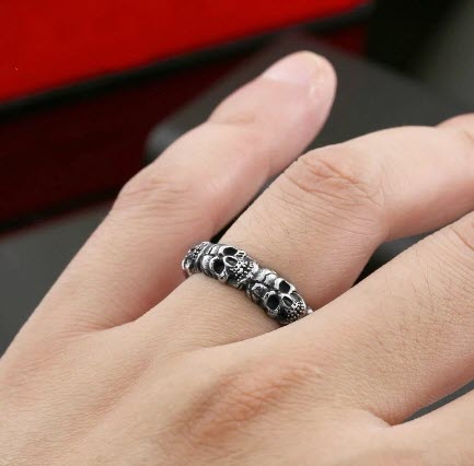 انگشتر اسکلت برجسته 2 انگشتر اسکلت برجسته - Image 2