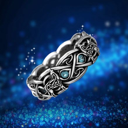 انگشتر گرگینه نگین‌دار