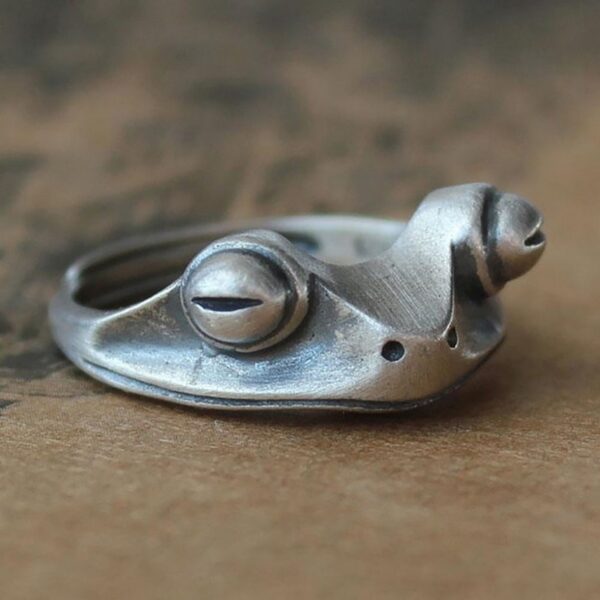 انگشتر غورباغه Frog Ring