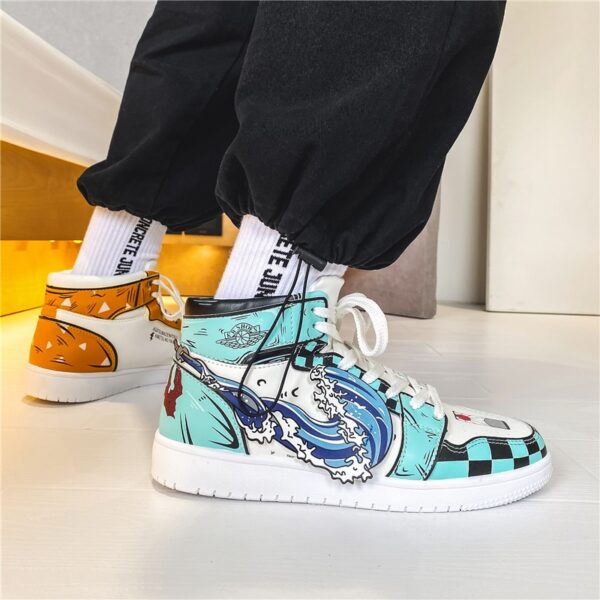 کتانی سه بعدی انیمه