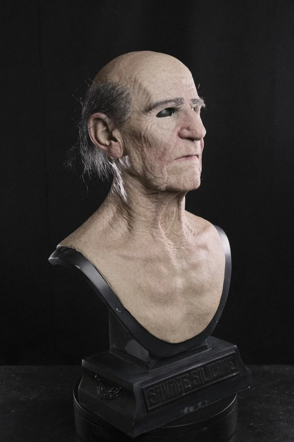 ماسک سیلیکونی فوق حرفه ای پیرمرد با مو 2 ماسک سیلیکونی فوق حرفه ای پیرمرد با مو - Image 2