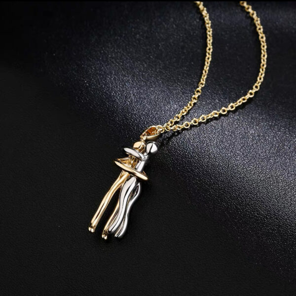 گردنبند آغوش