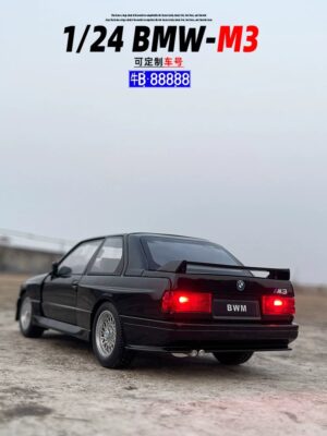 ماکت خودرو (بی ام و) M3 ۱:۲۴ 8 IMG 8998