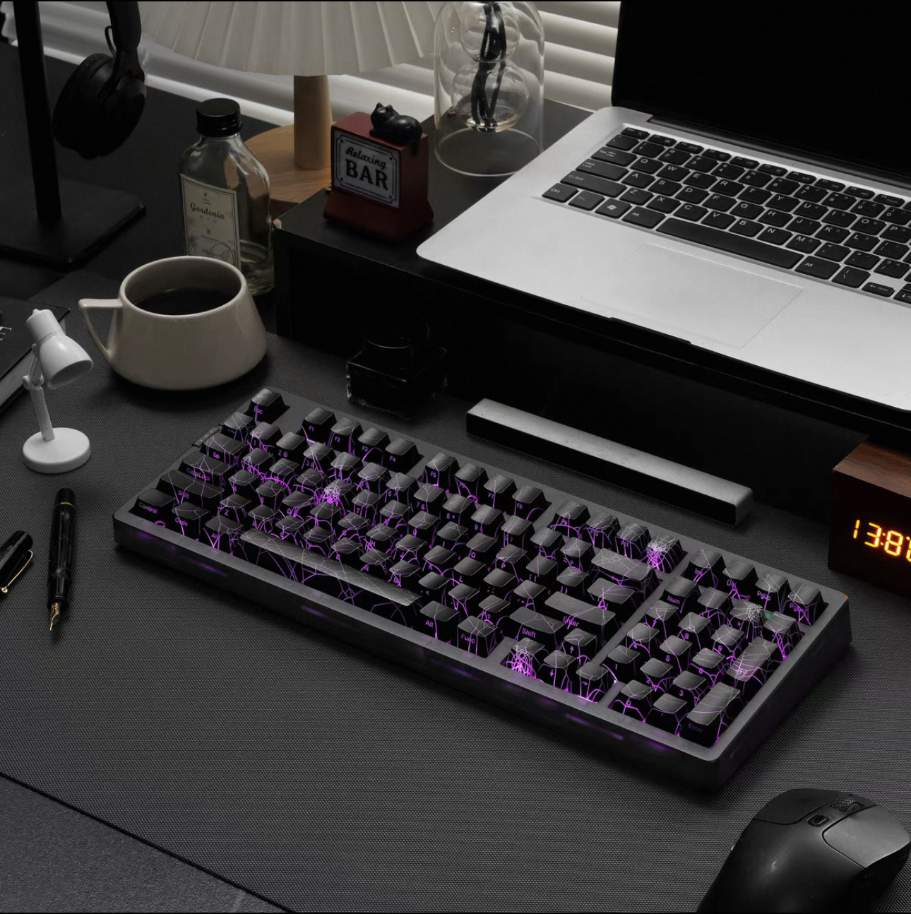 کیبورد وایرلس بکلایت دارک اسپایدر وب ZH980 3 کیبورد وایرلس بکلایت دارک اسپایدر وب ZH980 - Image 3