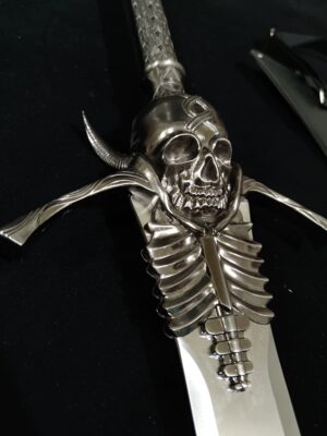 شمشیر دانته فلزی Devil May Cry 13 IMG 2247