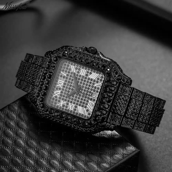 ساعت لاکچری الماس سیاه Black Diamond PVD
