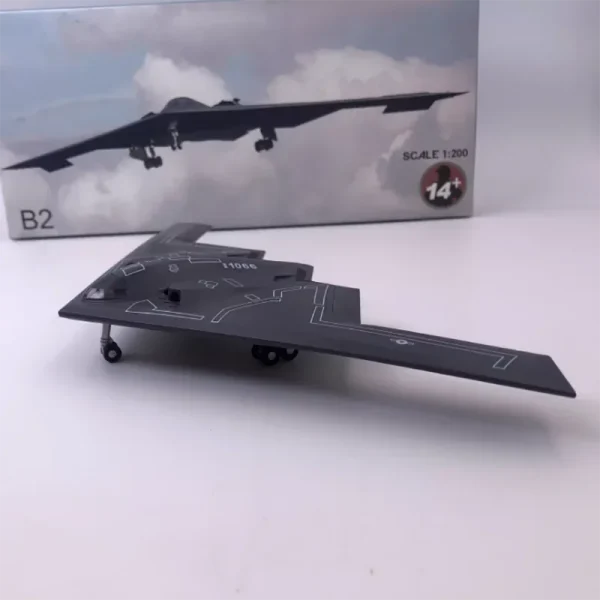 ماکت جت B-2 شبح بمب افکن AMER 1:200 Sprite