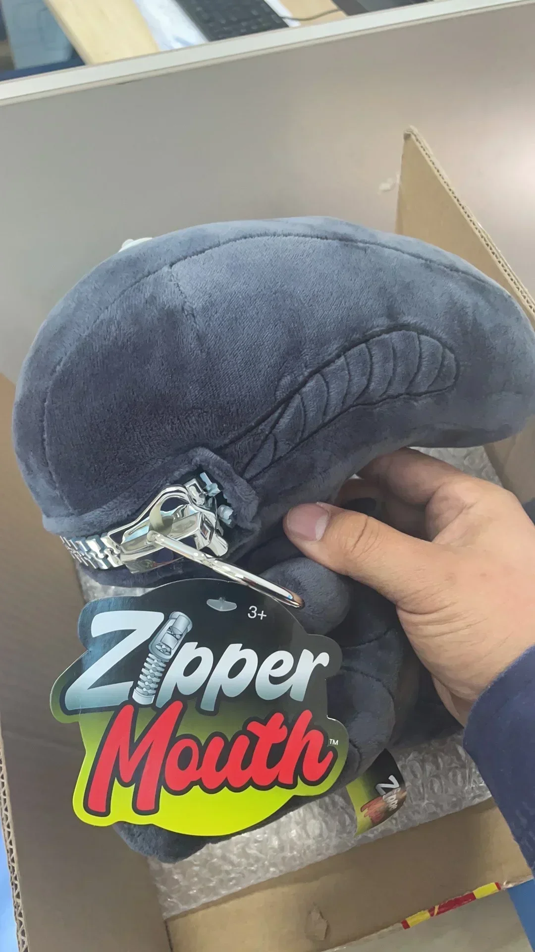 kf S3fdae89b560c420b8322083d2c9781c8Y