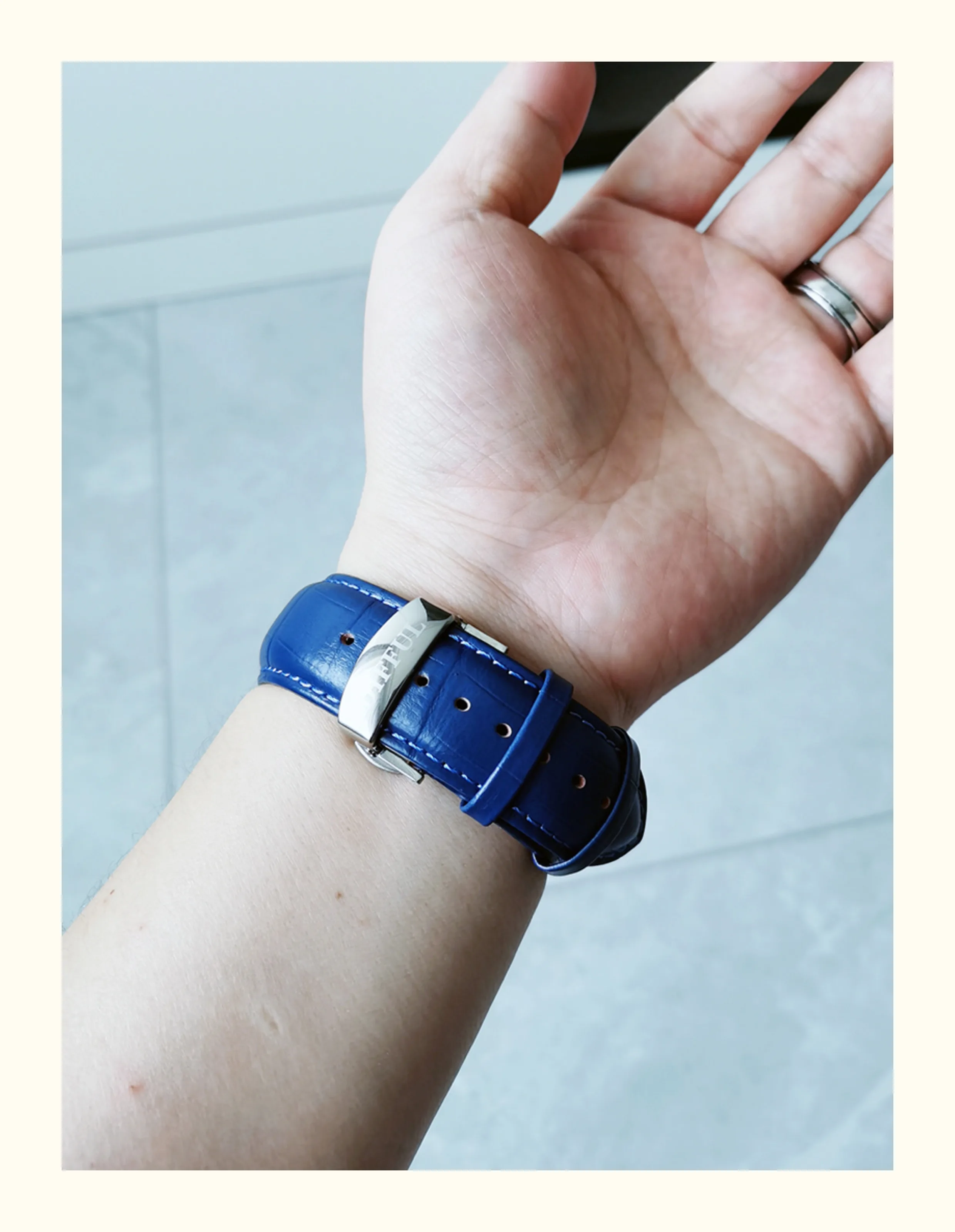 kf S52c03e395bf34cf2af4ecf6f3e288c09U