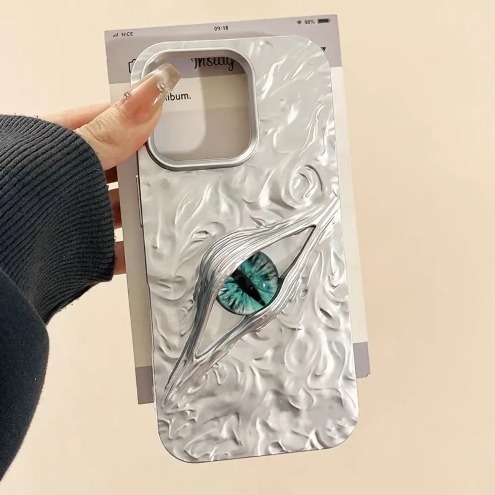 قاب آیفون سه بعدی طرح برجسته Devil Eye 4 قاب آیفون سه بعدی طرح برجسته Devil Eye - Image 4