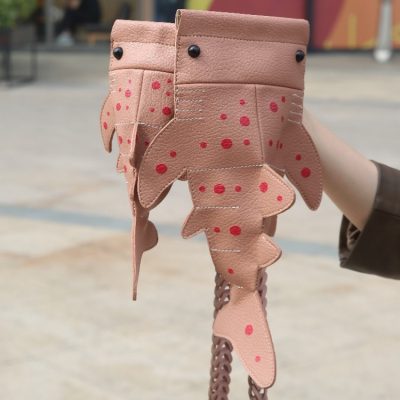 کیف دوشی دستساز چرم طبیعی طرح کوسه 13 IMG 0017