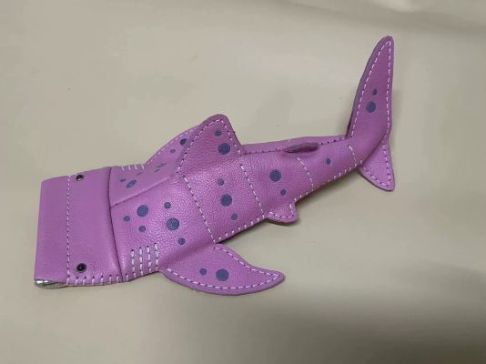 کیف دستساز چرم طبیعی طرح کوسه 8 IMG 0024