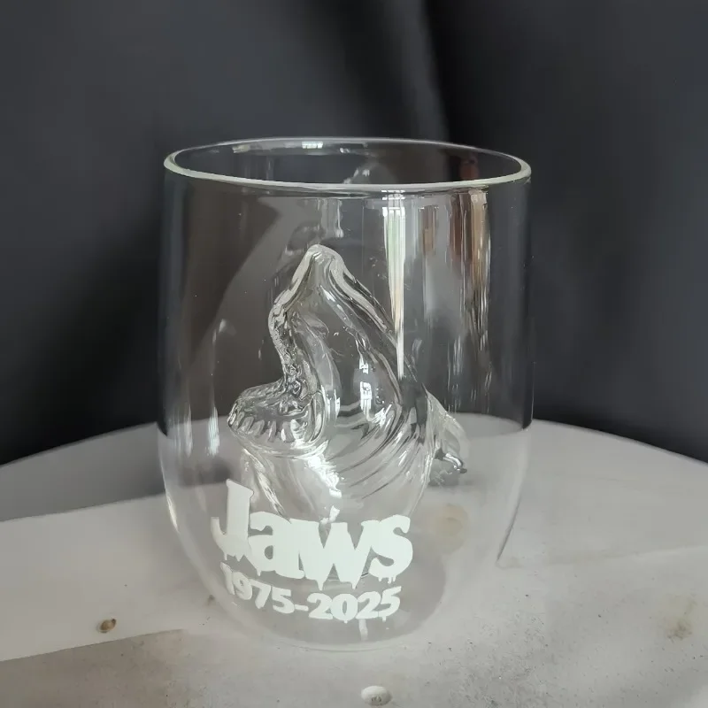 شات سه بعدی طرح کوسه JAWS 7 kf Sab06448fe81f4a33829f72cc57c09a1eu