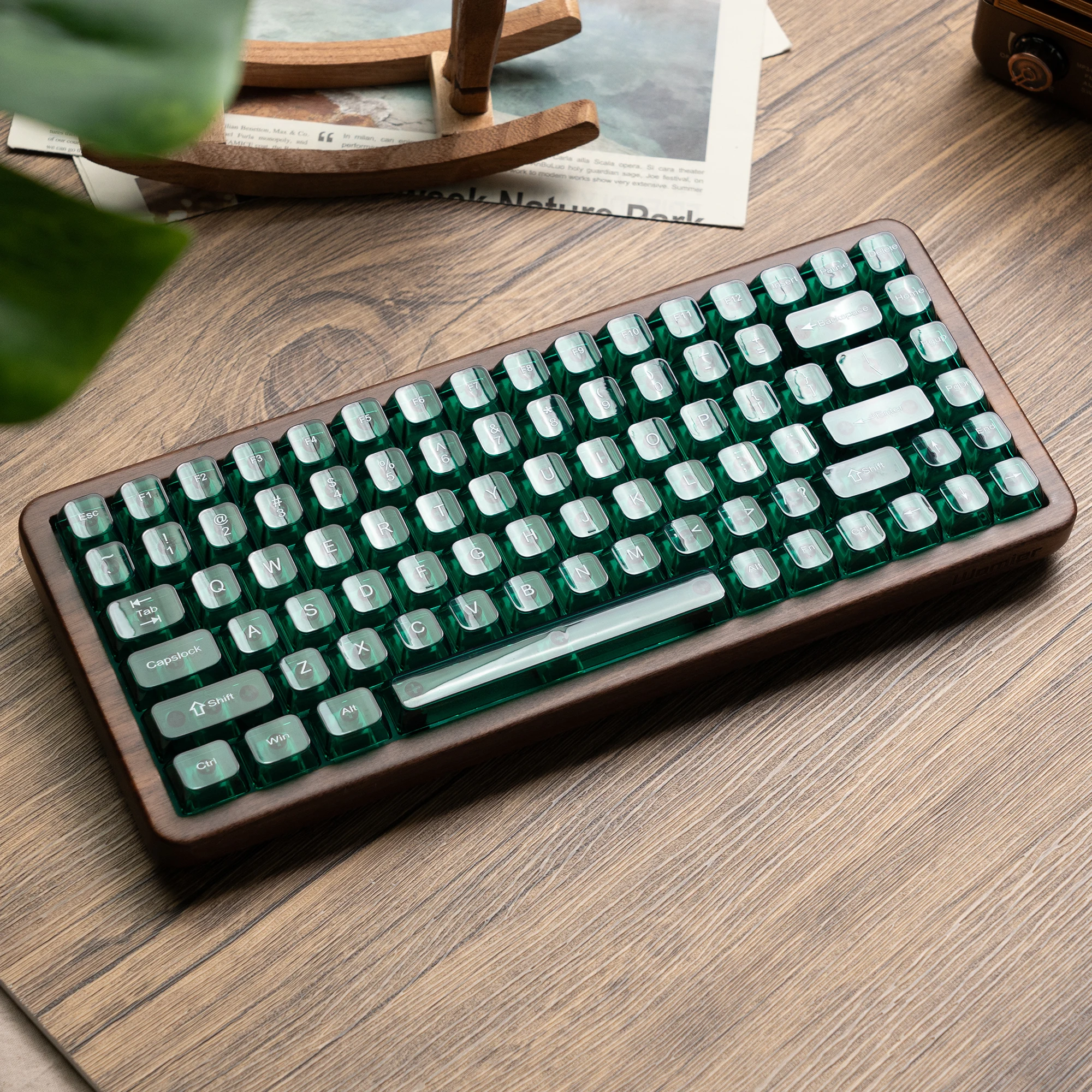 کیبورد وایرلس چوبی آرجی بی Womier WD75 1 کیبورد وایرلس چوبی آرجی بی Womier WD75