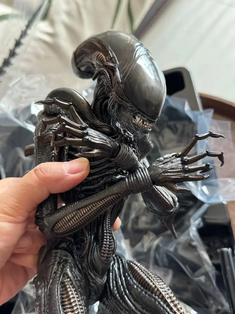 اکشن فیگور بیگانه هات تویز Hot Toys 1/6 MMS784 Alien:Romulus 5 اکشن فیگور بیگانه هات تویز Hot Toys 1/6 MMS784 Alien:Romulus - Image 5